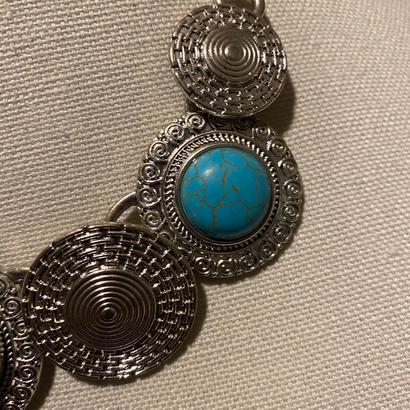 Turquoise and Silver - Picture 4 of 10